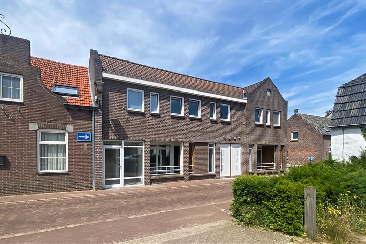 View photo 10 of Koestraat 9