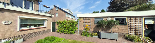 View 360° photo of Achtertuin of Mentanalaan 4