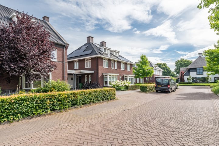 Foto 10 van Veenmos 27