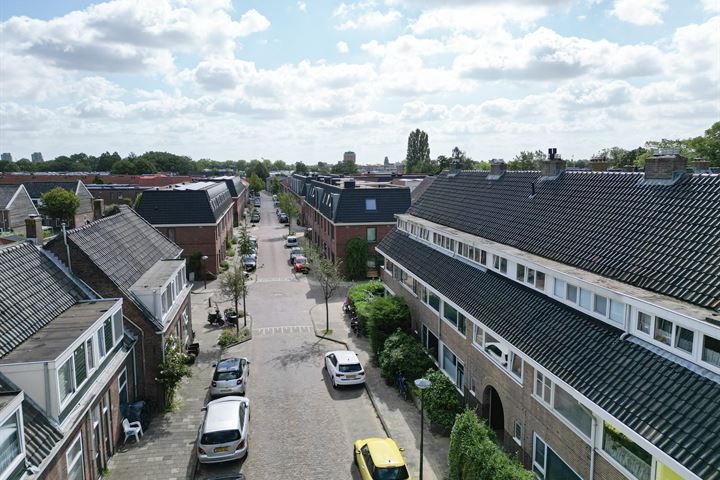 Bekijk foto 19 van Evertsenstraat 17