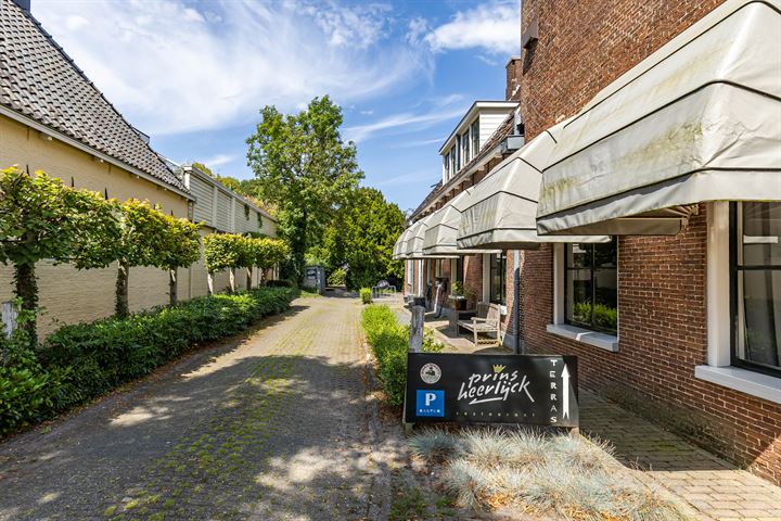 View photo 33 of Hoofdstraat 23