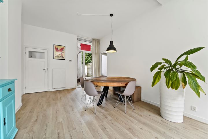 Bekijk foto 10 van Roerstraat 19