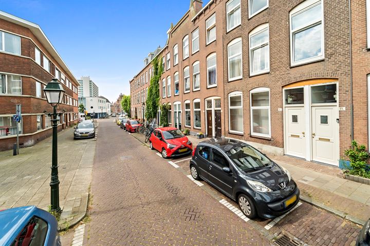 Bekijk foto 24 van Roerstraat 19