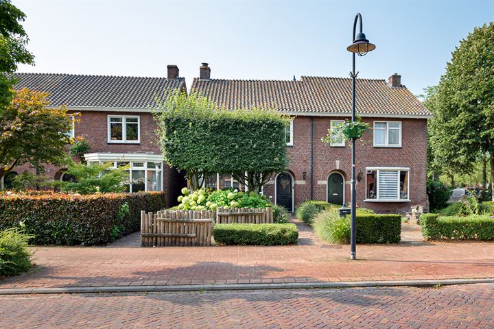 Bekijk foto 39 van Hertog Hendrikstraat 24