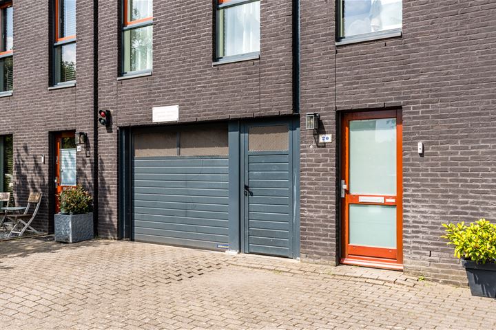 View photo 24 of Groningerstraat 81