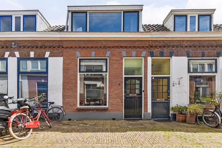 Bekijk foto 1 van De la Reystraat 5