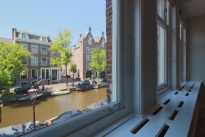 View photo 6 of Reguliersgracht 93-B