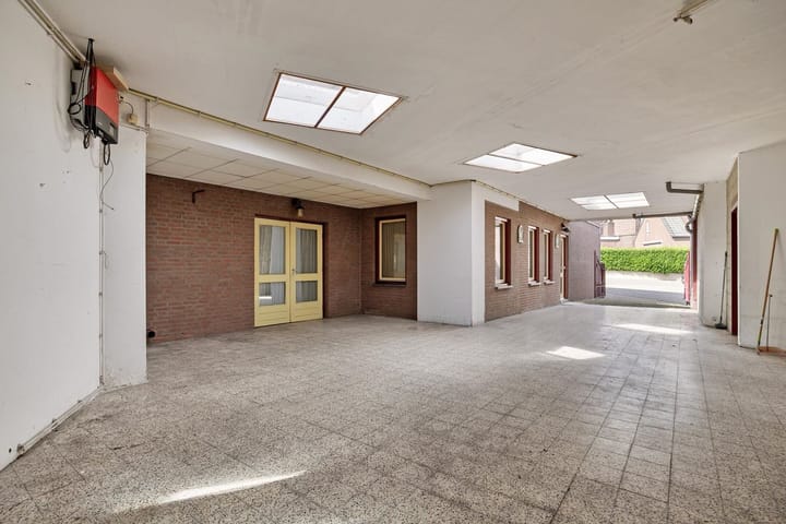 Foto 23 van Loverixplein 2