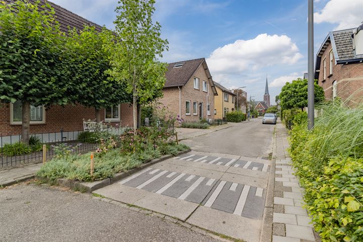 View photo 60 of Vianenstraat 35