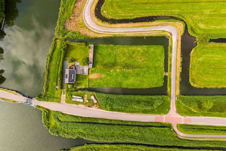 Bekijk foto 3 van Oostzanerrijweg 1