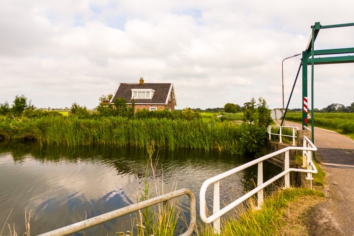 Bekijk foto 7 van Oostzanerrijweg 1