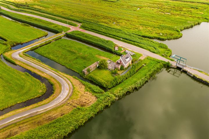 Bekijk foto 14 van Oostzanerrijweg 1