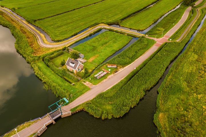 Bekijk foto 16 van Oostzanerrijweg 1