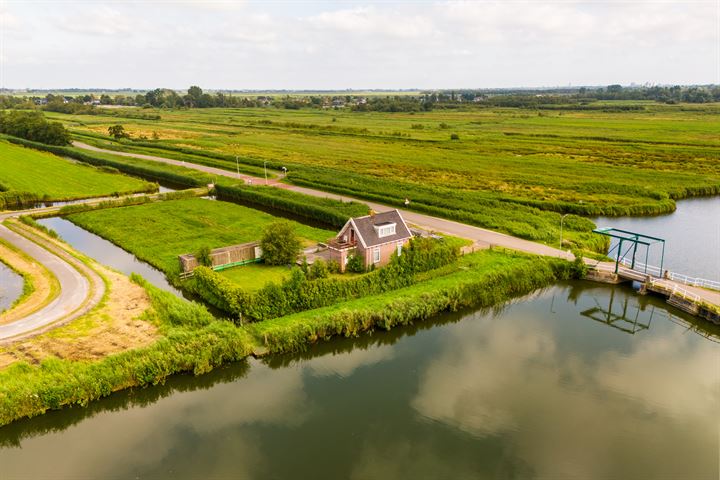 Bekijk foto 19 van Oostzanerrijweg 1