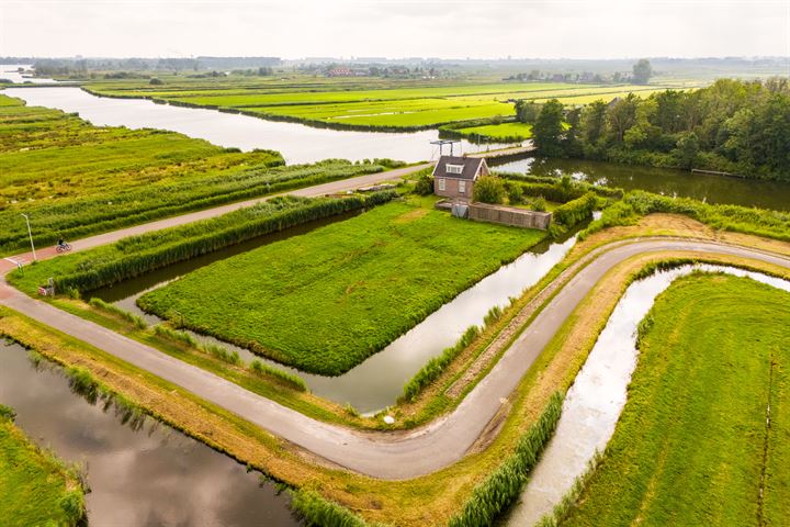 Bekijk foto 35 van Oostzanerrijweg 1