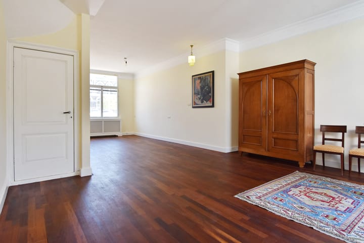 Foto 14 van Spoorsingel 33