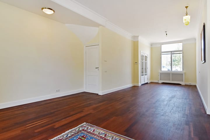 Foto 15 van Spoorsingel 33