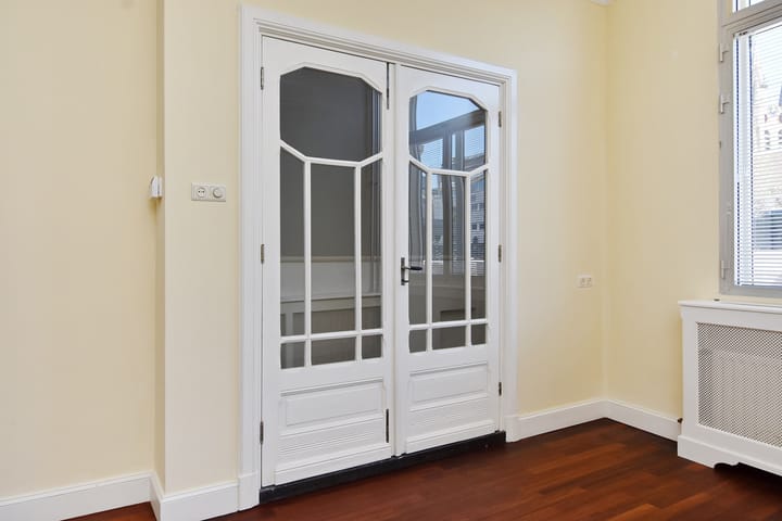 Foto 18 van Spoorsingel 33