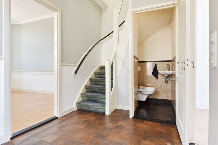 Foto 27 van Spoorsingel 33