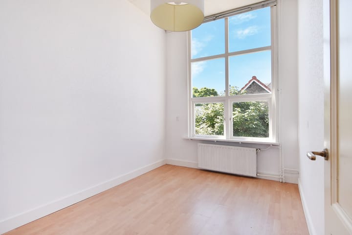 Foto 32 van Spoorsingel 33