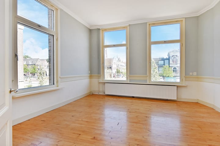 Foto 39 van Spoorsingel 33