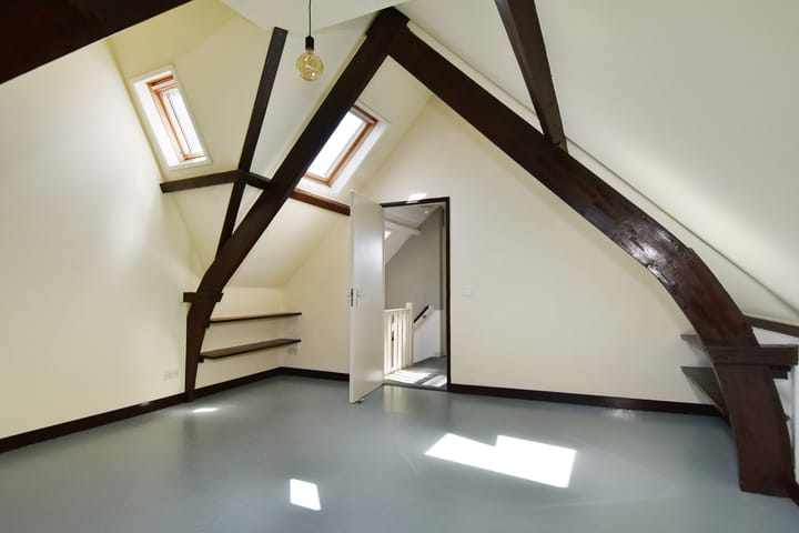 Foto 48 van Spoorsingel 33