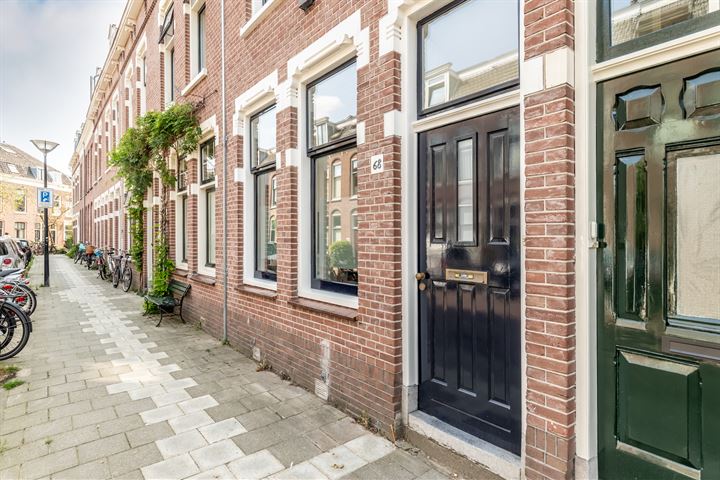 View photo 25 of Obrechtstraat 68