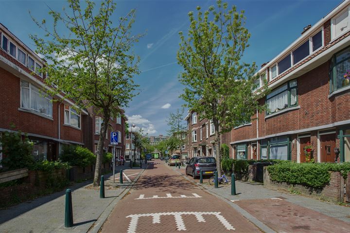 View photo 25 of De Bullstraat 42