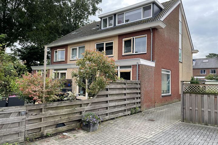 Bekijk foto 20 van Hertog Albrechtstraat 84