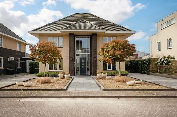 Photo 1 of Aresstraat 6