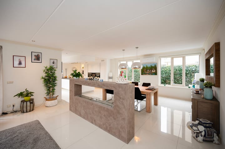 Photo 8 of Aresstraat 6