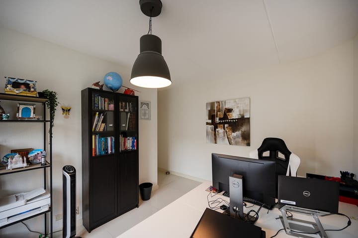 Photo 18 of Aresstraat 6