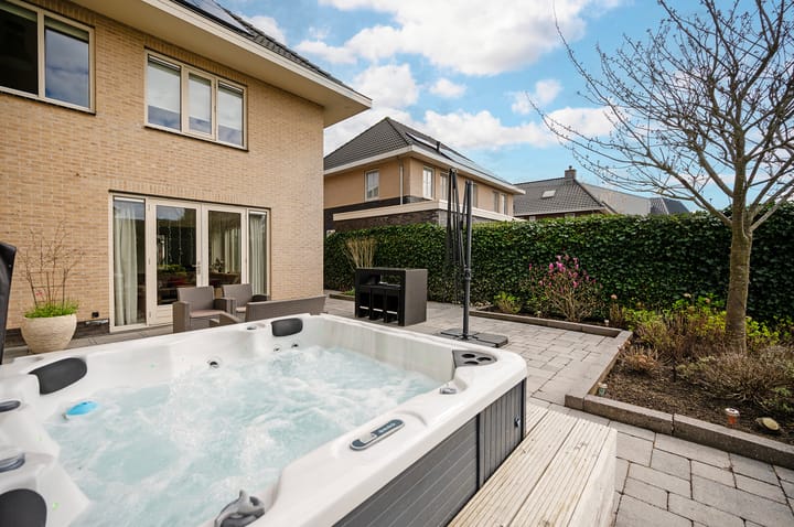 Photo 22 of Aresstraat 6