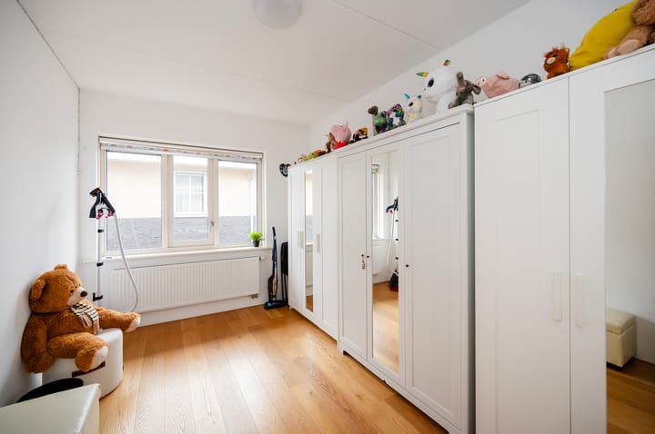 Photo 30 of Aresstraat 6