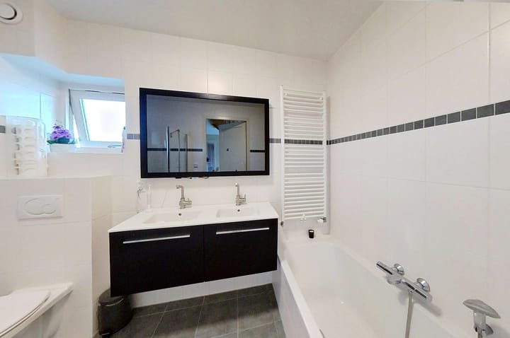 Photo 32 of Aresstraat 6