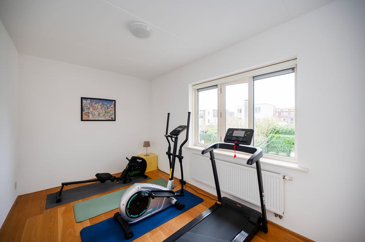 Photo 34 of Aresstraat 6