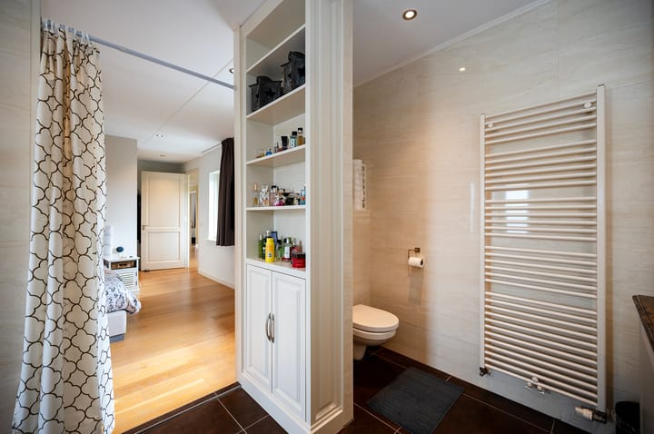 Photo 41 of Aresstraat 6