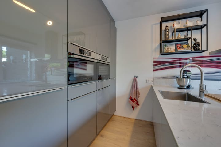 Foto 18 van Hooiven 8