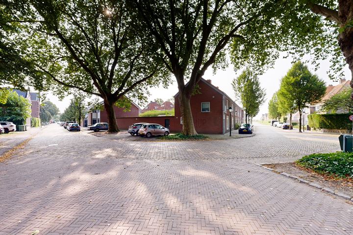 Bekijk foto 33 van Zuidwal 24