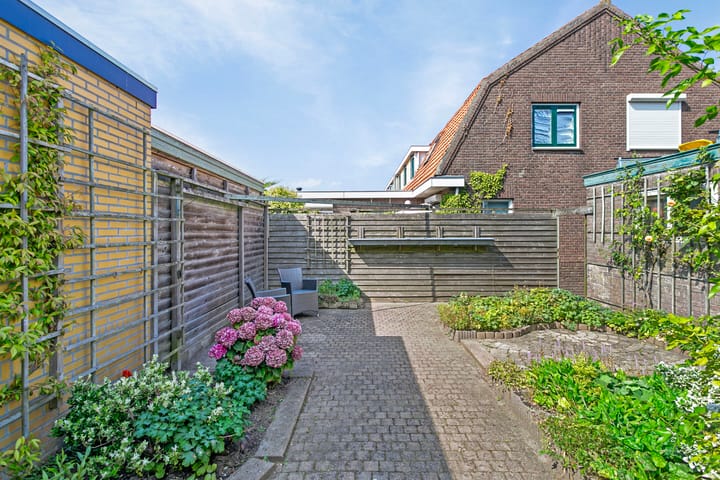 Foto 28 van Vogelzangsweg 48