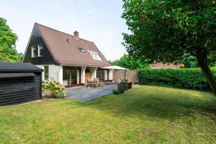 Foto 2 van Regbertslaan 1