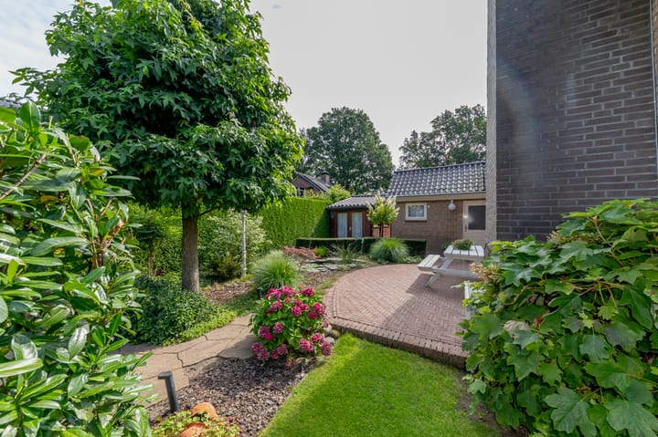 Foto 31 van Tulpstraat 9