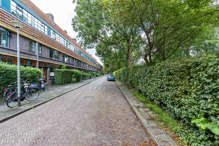 View photo 31 of Stadhouderslaan 7-A