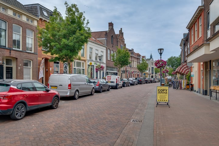 Bekijk foto 51 van Halvemaanstraat 5