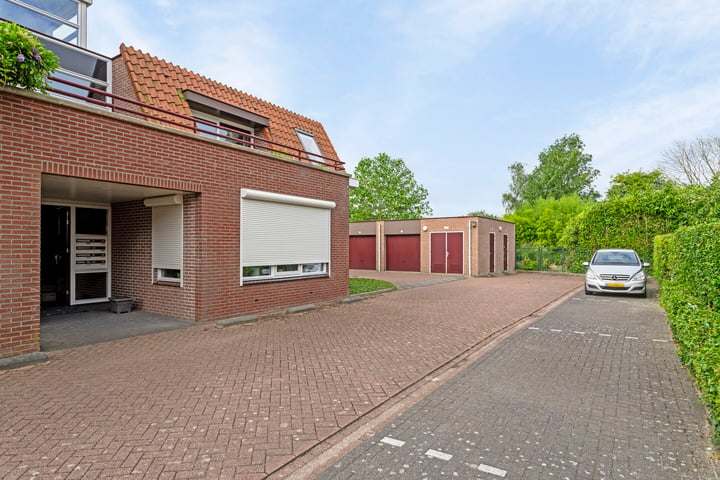 Bekijk foto 3 van Biezelingsestraat 70-D