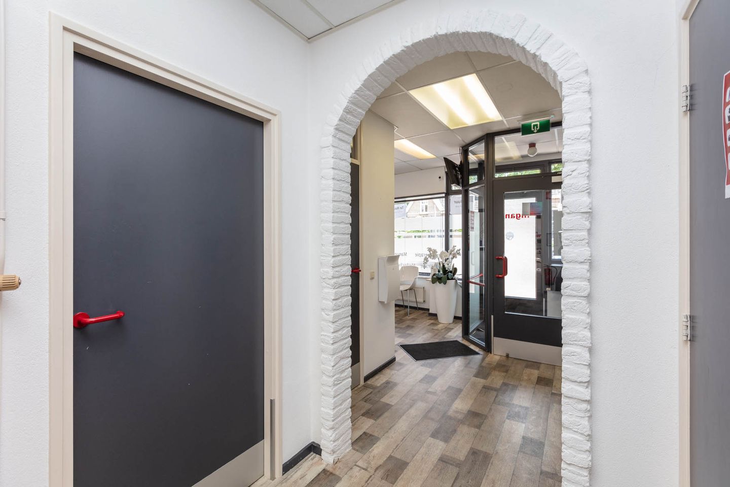 Photo 4 of Beukweg 85