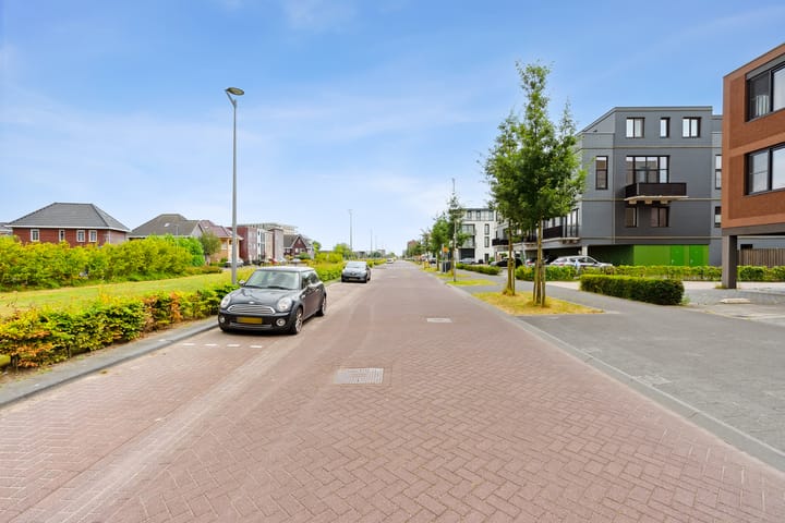 Foto 24 van Olivier van Noortstraat 8-D