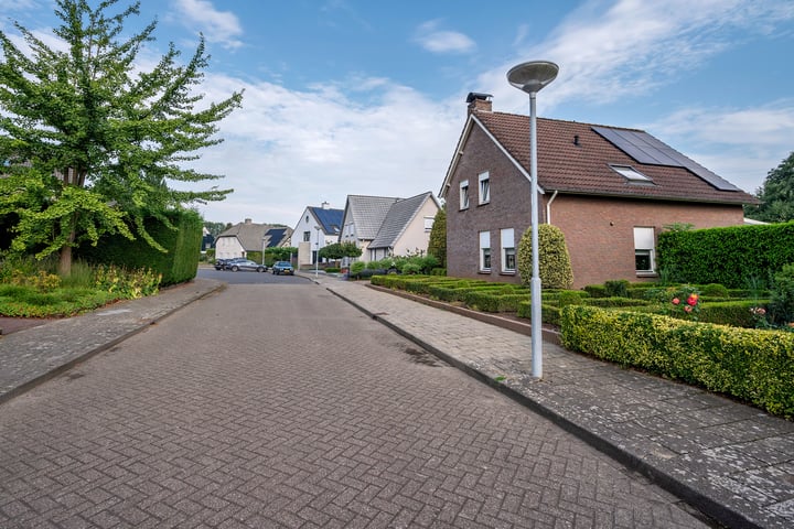 View photo 39 of Aan de Wassum 35