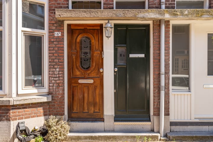 Photo 3 of Van Dijckstraat 16-A