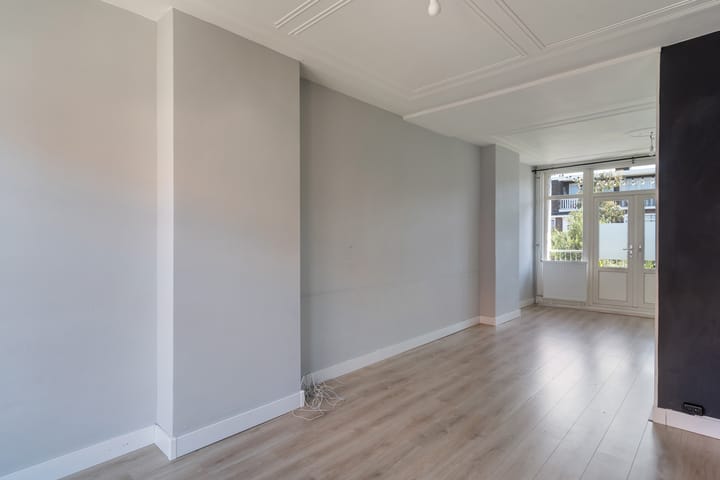 Photo 7 of Van Dijckstraat 16-A